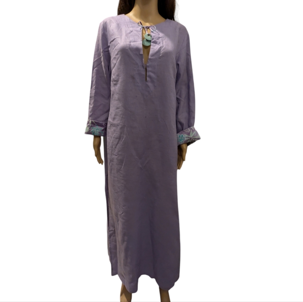 Lotty B Mustique caftan, size Large, Linen with silk trim, lilac color